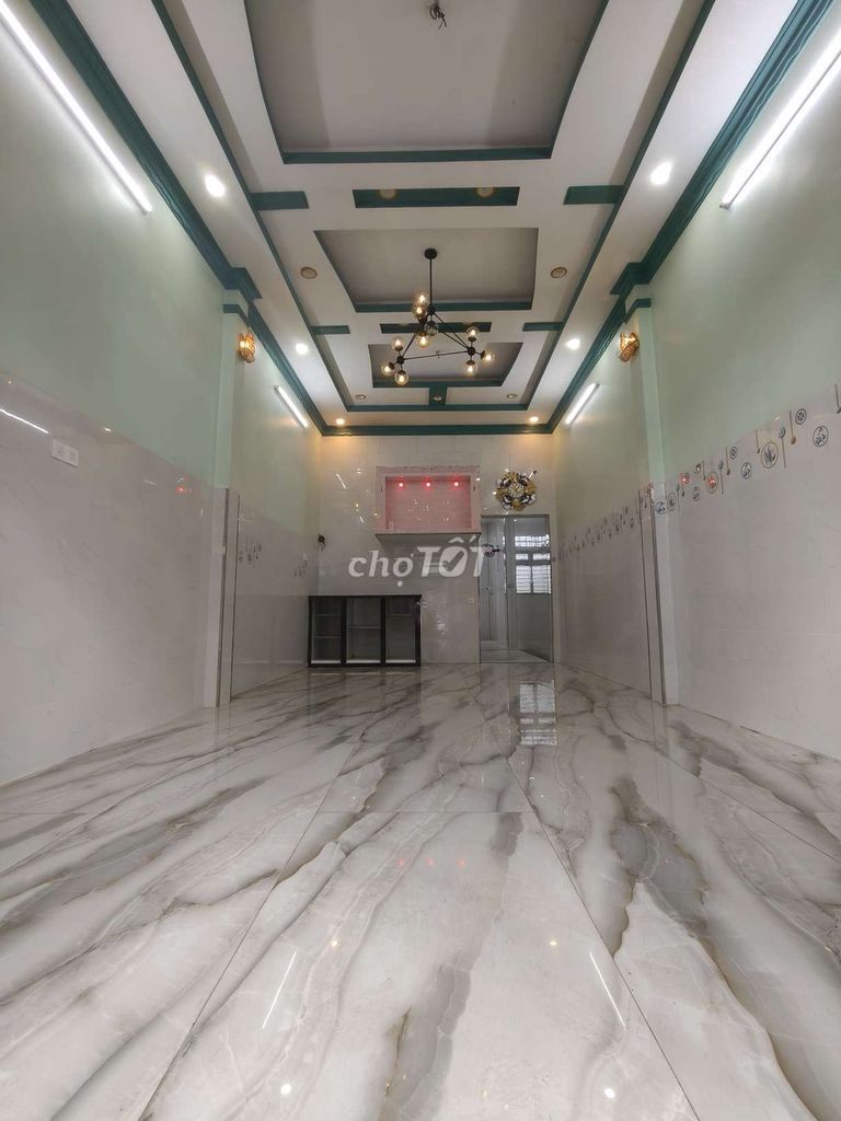 Renthouse 4 x18 meters.2 floors. 7 m Tô Hiệu.g.:12 million.