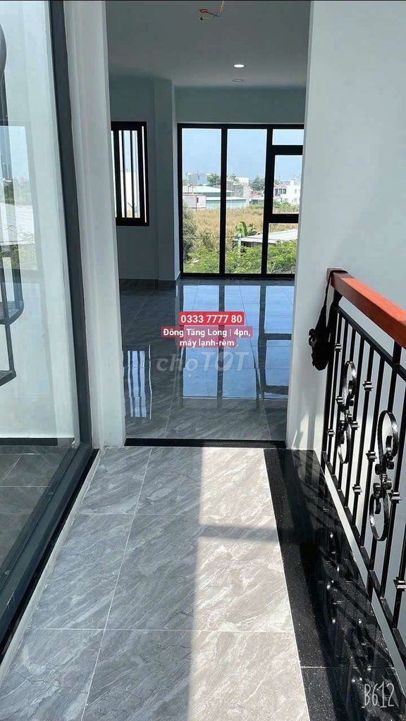 (12 million) cheap! Rent Dongxian house, 3 floors air conditioning, curtains