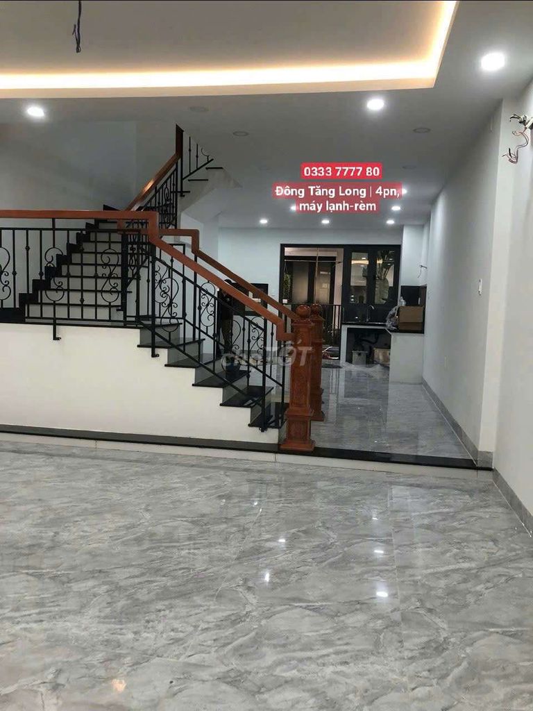 (12 million) cheap! Rent Dongxian house, 3 floors air conditioning, curtains