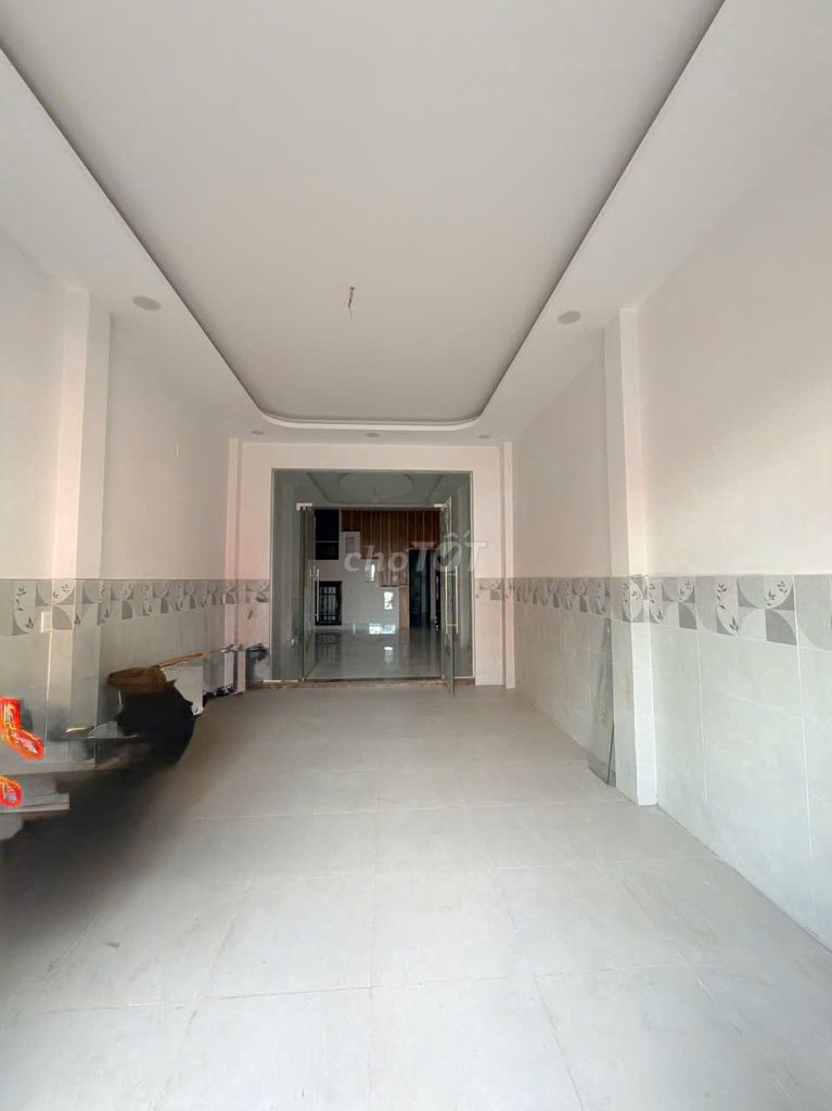 Front House LÊ VĂN THỌ-770. Nine area: 4 x20 m 4th floor 6th floor