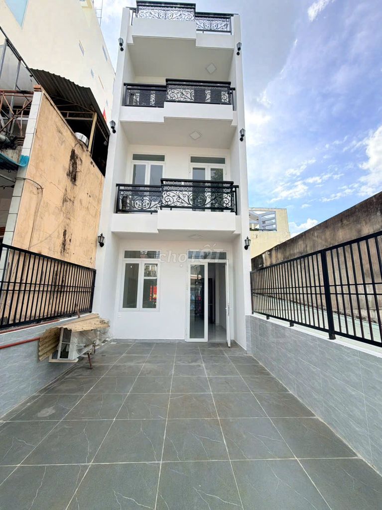 Front House LÊ VĂN THỌ-770. Nine area: 4 x20 m 4th floor 6th floor