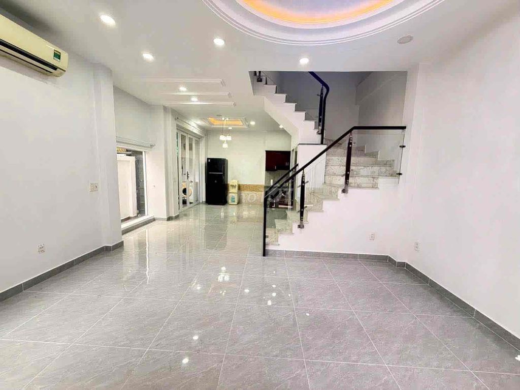 Let's rent out the RAQQ Huỳnh Tấn Phát-Nhà Bè.