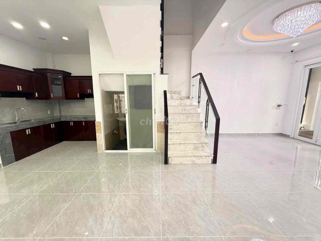 Let's rent out the RAQQ Huỳnh Tấn Phát-Nhà Bè.