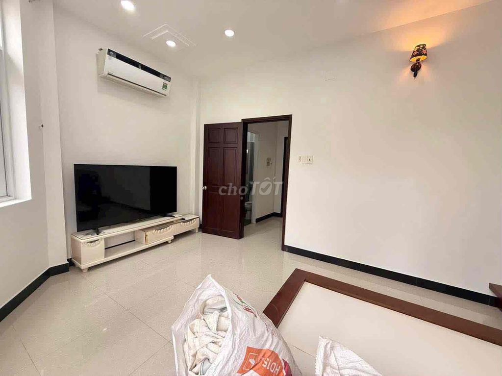 Let's rent out the RAQQ Huỳnh Tấn Phát-Nhà Bè.