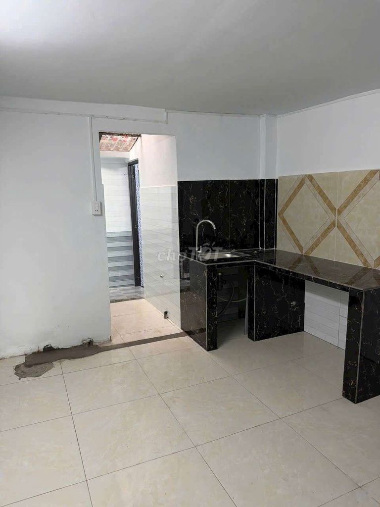 Rent a Qq020-5.