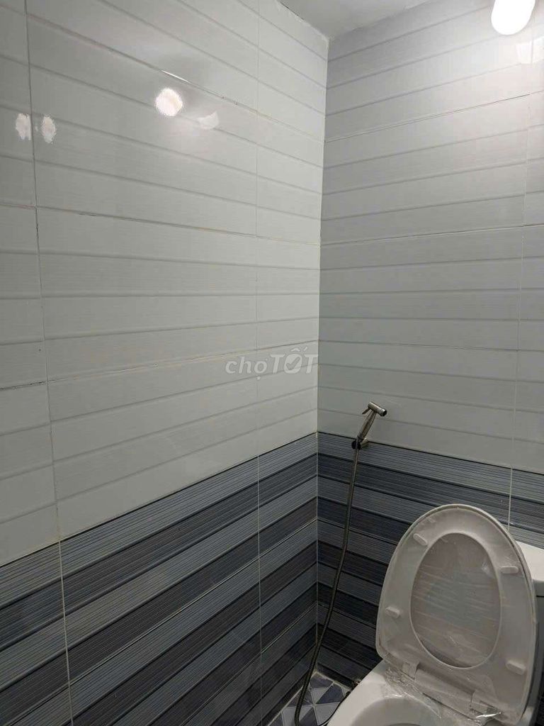 Rent a Qq020-5.