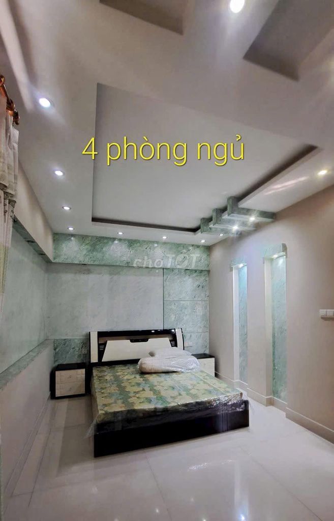 The fire house next to Aron Mall Bình Tân, 10 x22 meters, 4 bedrooms, park