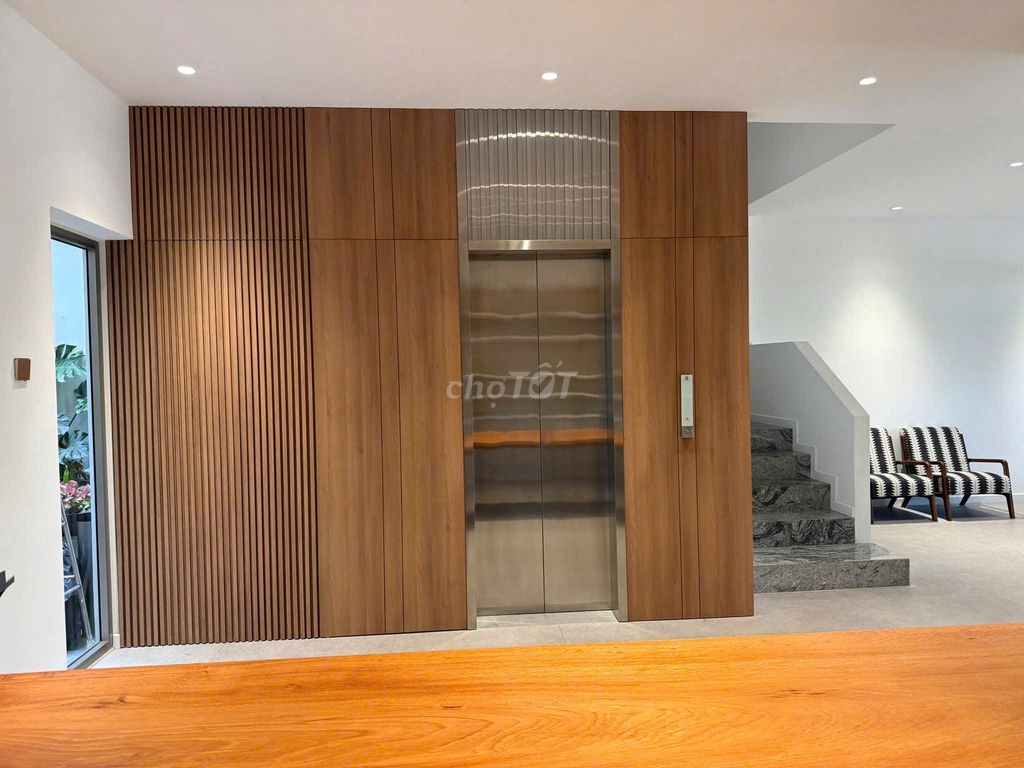 Sư Vạn Hạnh – 10-ISBN 9 x 20 M 01 1 MM 3rd floor 015 million a month