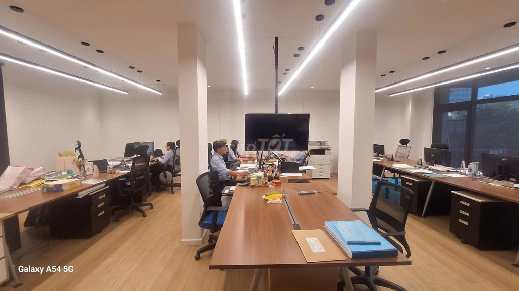 Sư Vạn Hạnh – 10-ISBN 9 x 20 M 01 1 MM 3rd floor 015 million a month