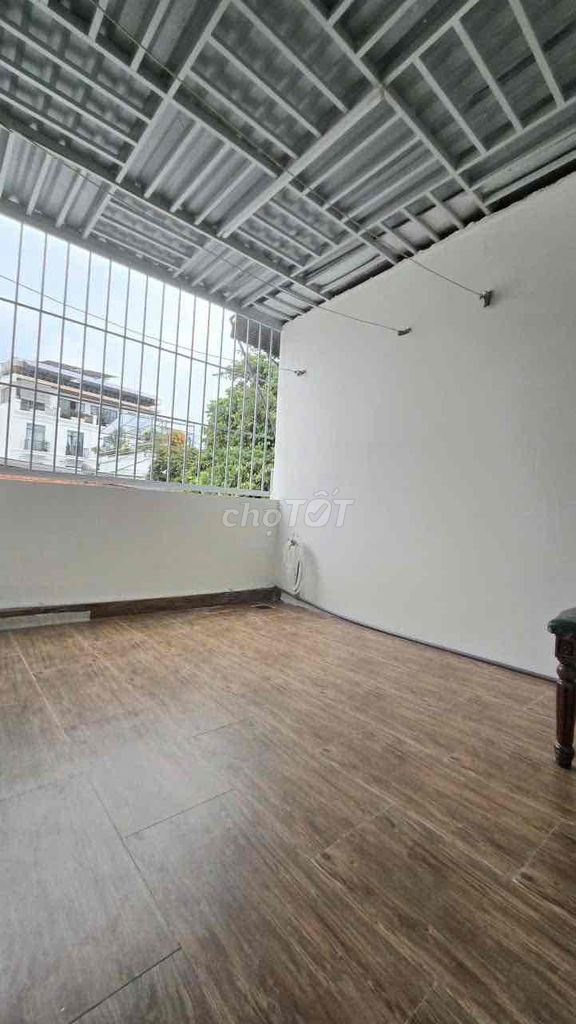 Renting Ngô Tất Tố, Bình Thạnh, 3 bedrooms.