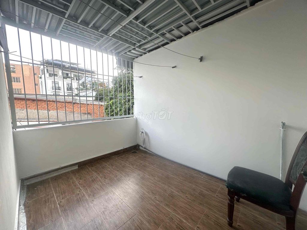 Renting Ngô Tất Tố, Bình Thạnh, 3 bedrooms.