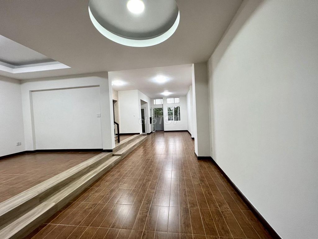 Rent Đặng Dung, District 1 017 x20 M 0110 1 MM 3rd floor 0160 million a month