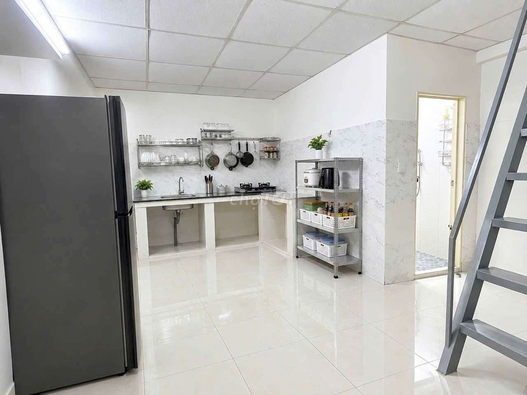 A suitable renter in the family, onl sales, job, storage.