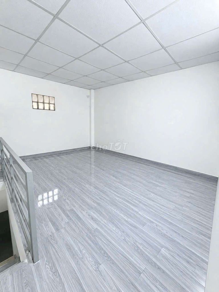 A suitable renter in the family, onl sales, job, storage.