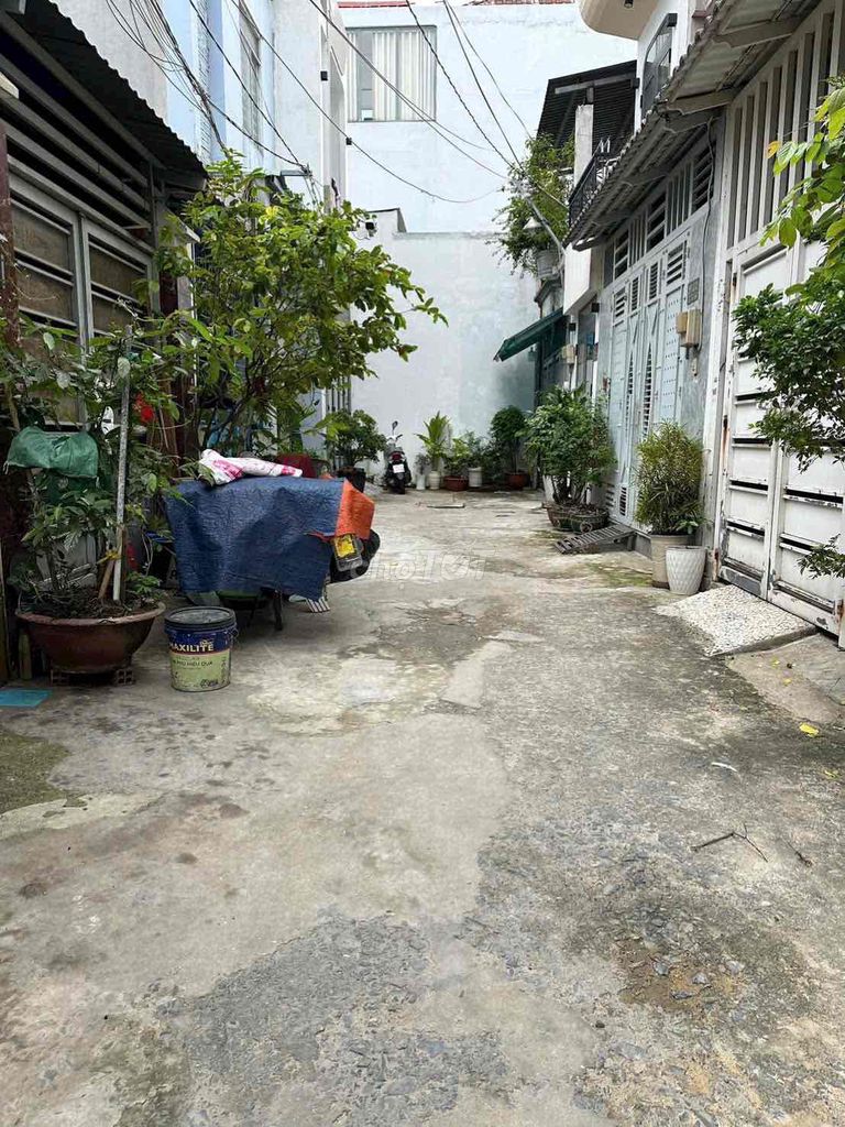 Rent a Nguyễn Phúc Chu Transit Alley in 15 Tân Bình County.