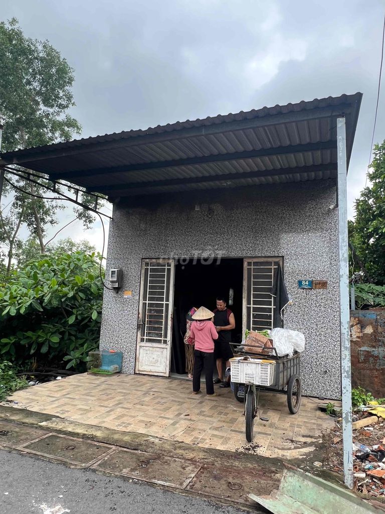 The rental house is 200 meters at 10 trieu