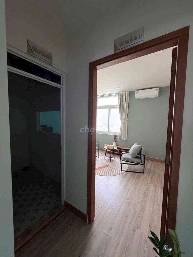 Rent the entire 40-16 east Tân Quy front, District 7