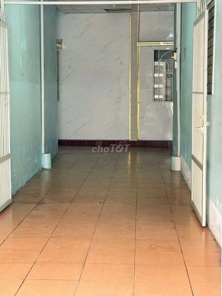 Dương Thị Mười Front House District 12 area 6 x 30 meters