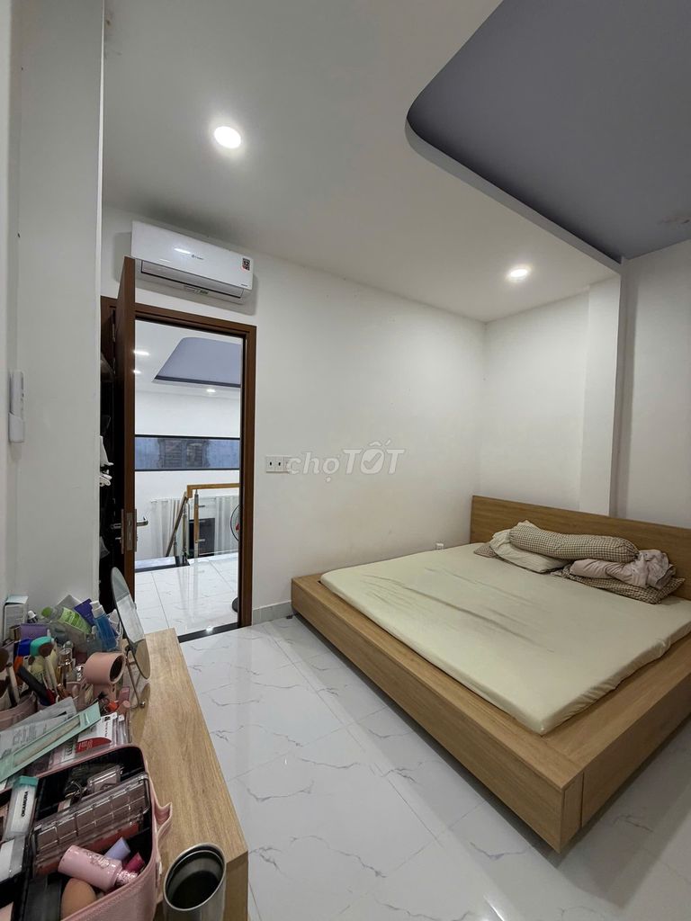 Two bedrooms. 2 38th Street toilets - Hiệp Bình Chánh
