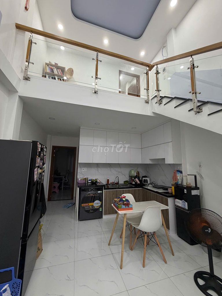 Two bedrooms. 2 38th Street toilets - Hiệp Bình Chánh