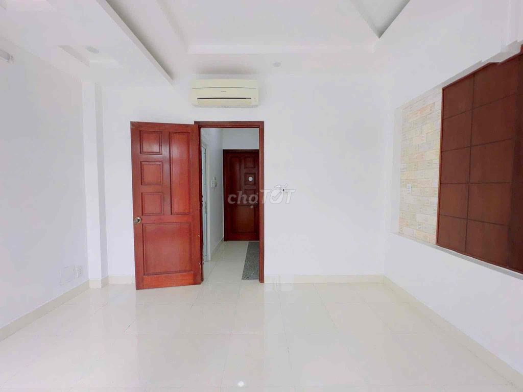 Rent a house behind a front street Quang Trung Gò Vấp