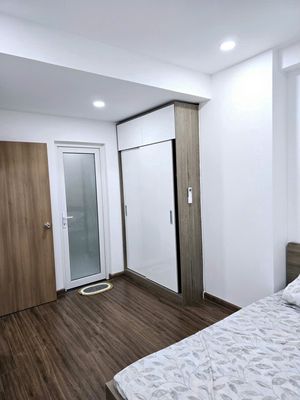 2 bedroom 2 toilet - friendly host to stay immediately