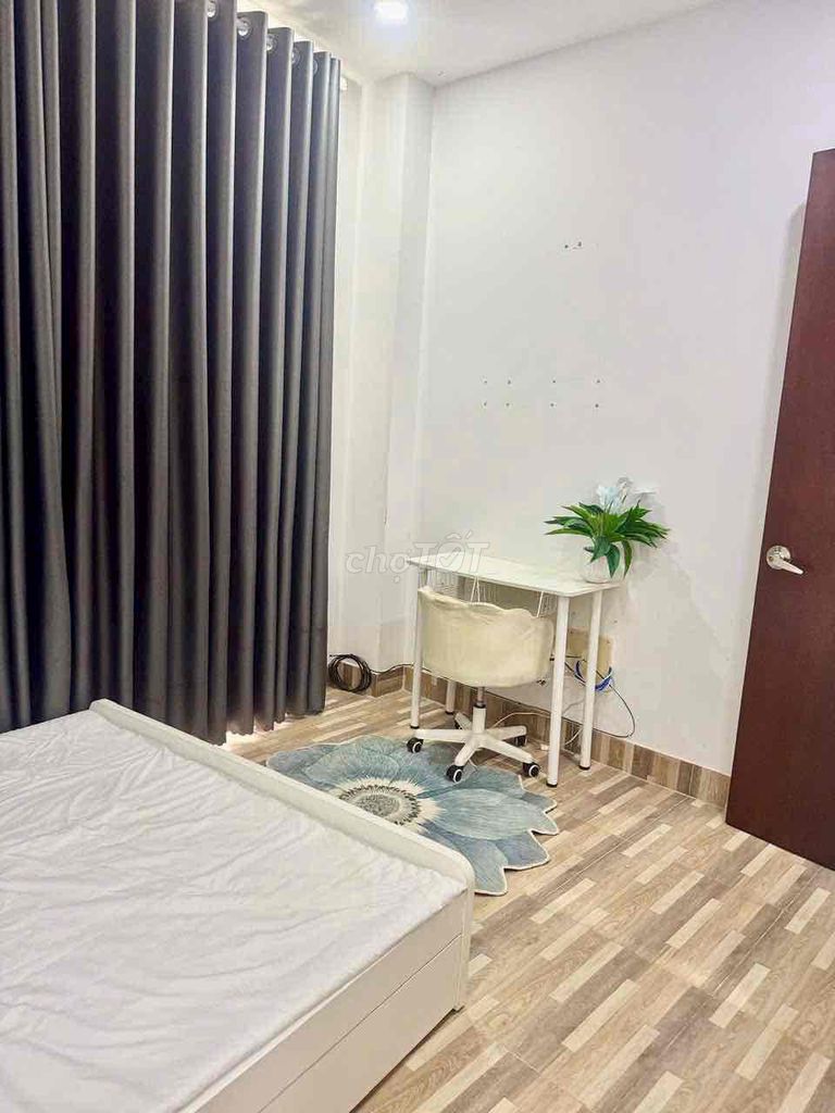 Let's rent out the original house. Vũ Huy Tấn, Phường 3. Quận Bình Thạnh Line