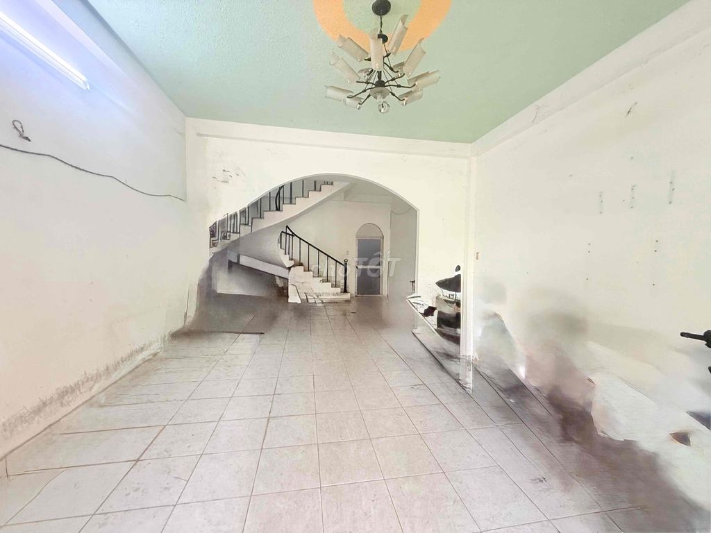 Rent the Liên Phường service apartment, Lucky Dragon. area: 125 m2/20 million