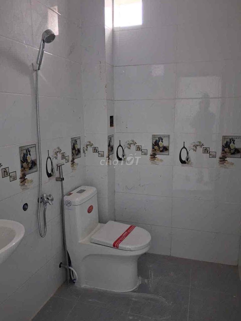Rent new house 100% 5 x17 - cash - Xuân Thới Sơn - 5.5 million perth