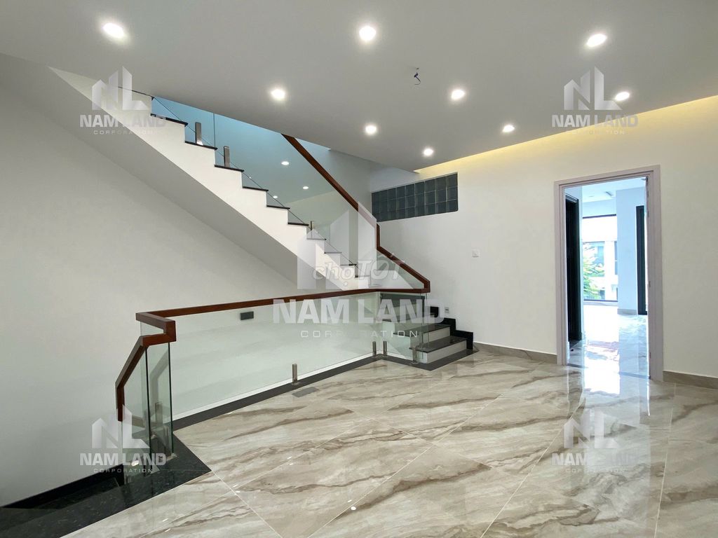 The new house for renting for the Three Great Streets is 40 million.