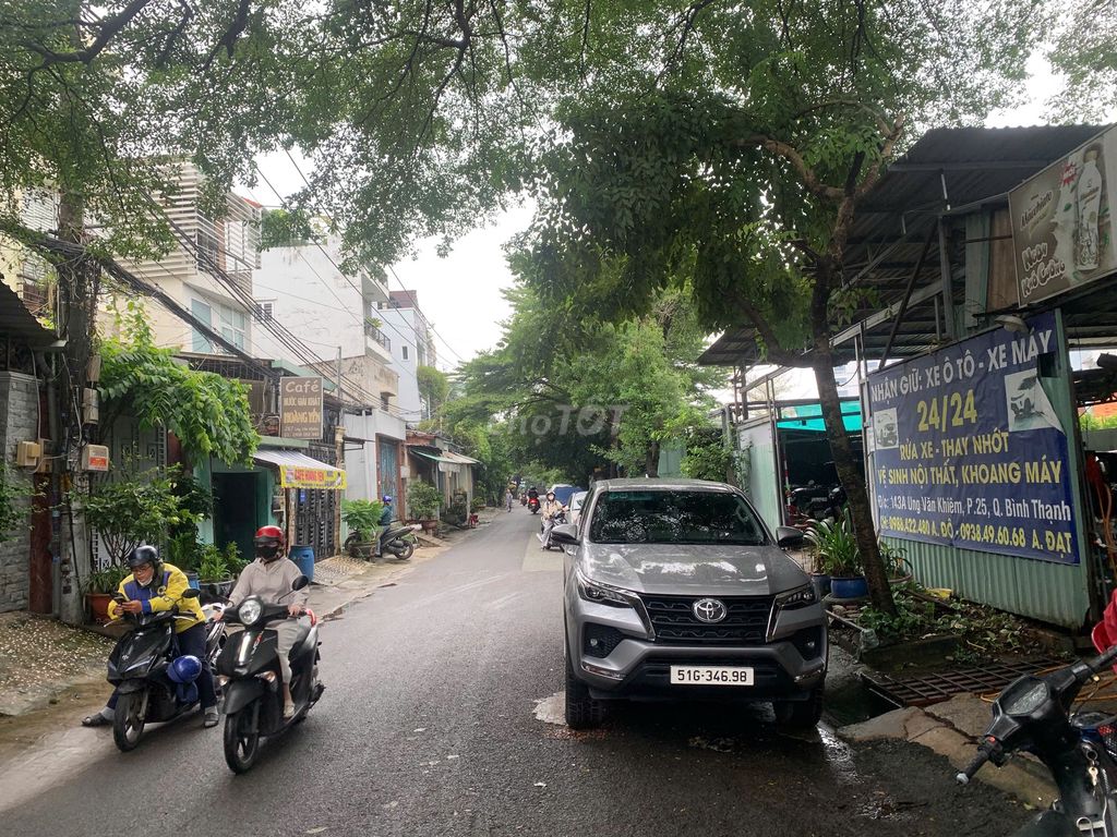 The original street, two stories, four bedrooms, Bình Thạnh,