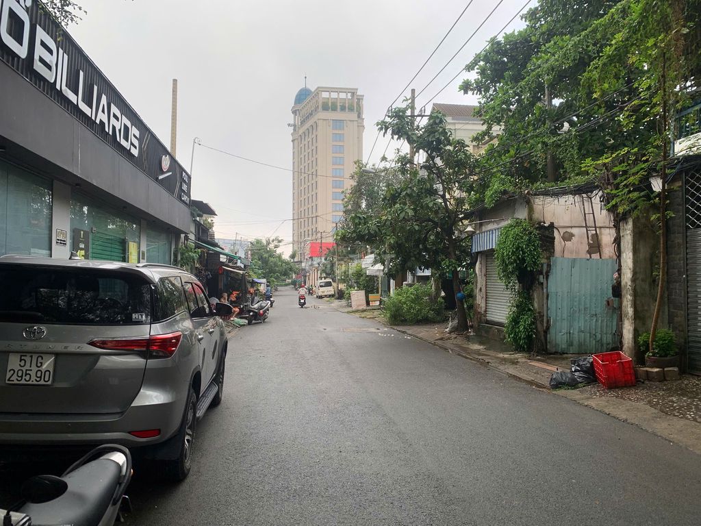 The original street, two stories, four bedrooms, Bình Thạnh,