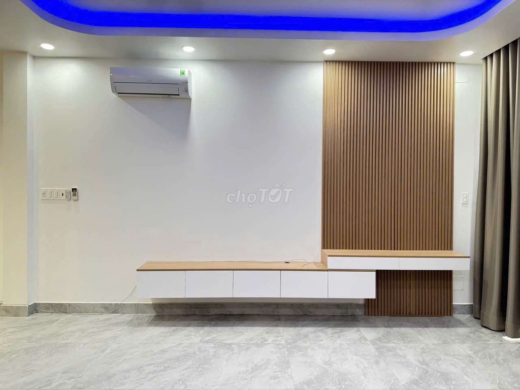(full of nice Tên Lửa furniture 6 x 21 meters 5 floors right now