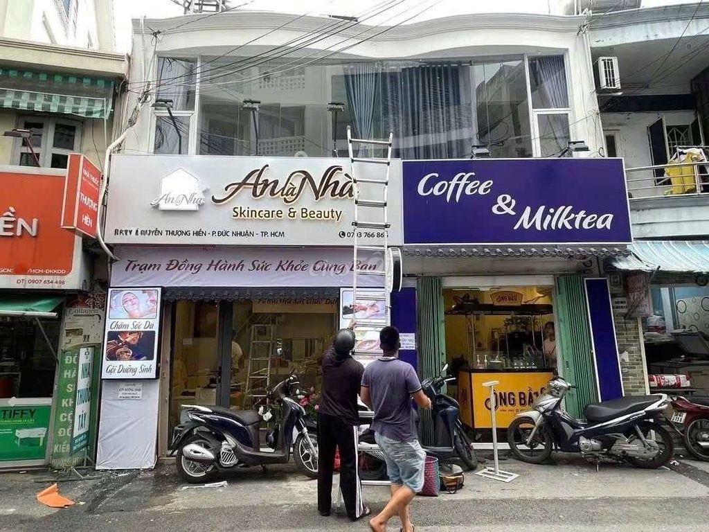 Nguyễn Thượng Hiền Business Front 36 m2 bedroom 2