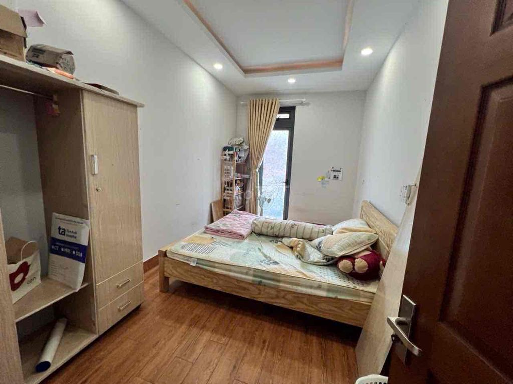 The rent house is an internal interior 6 m through Gò Dầu area 6 x11 cast 2 floors