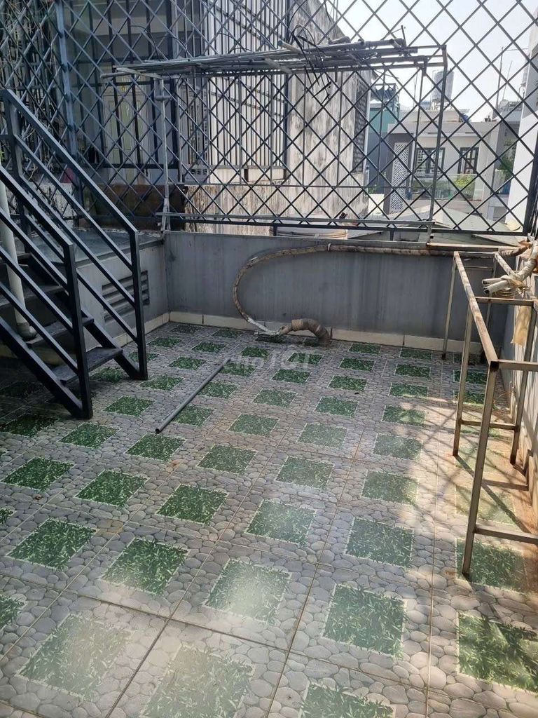Rents 1/ Lê Văn Quới: 4 meters 14 meters 1 MM 3 floors, 4 bedroom 5 toilets
