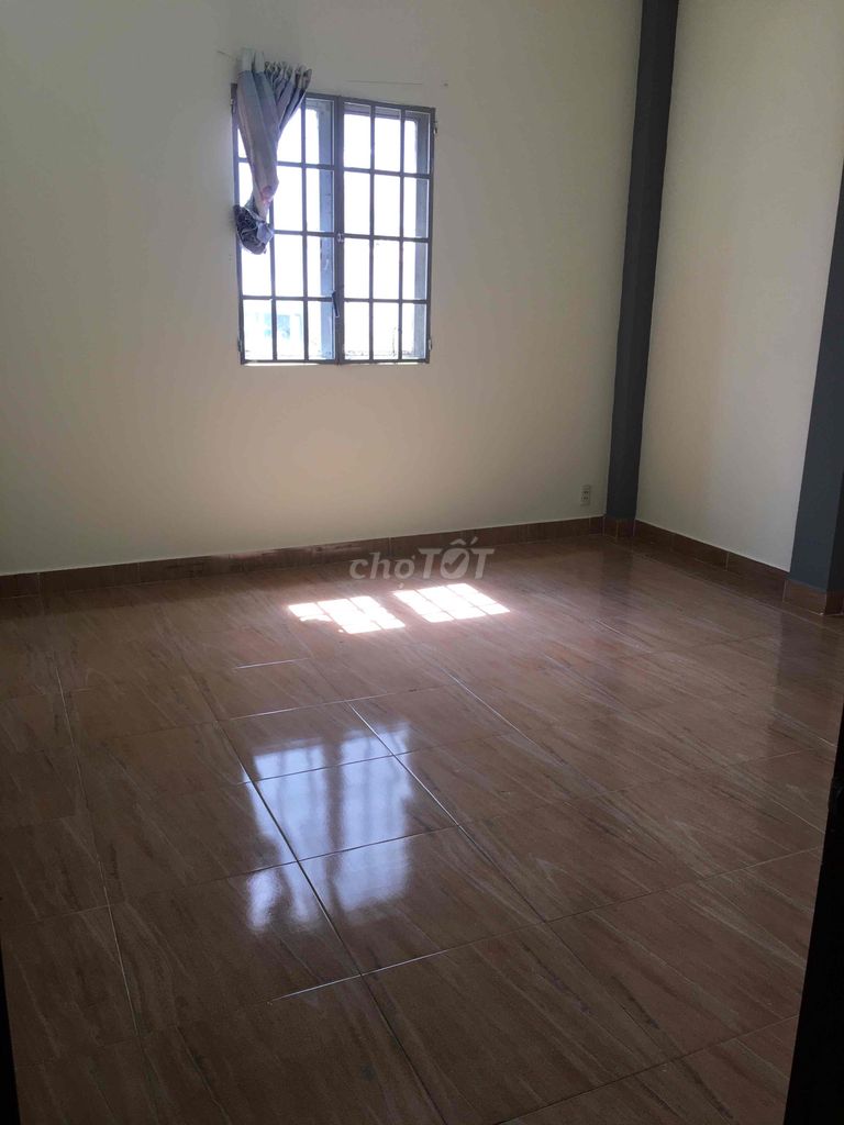 Rent the original Pankot House.