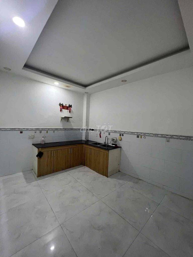 3 Cư Xá Phú Lâm B internal rooms