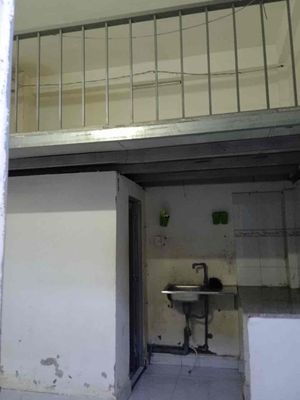 Rent 1 million and 5 near the rich market.