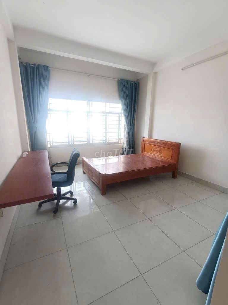 Trường Thọ Union, 3rd floor four bedrooms in front of the house. WRITER IN+vp