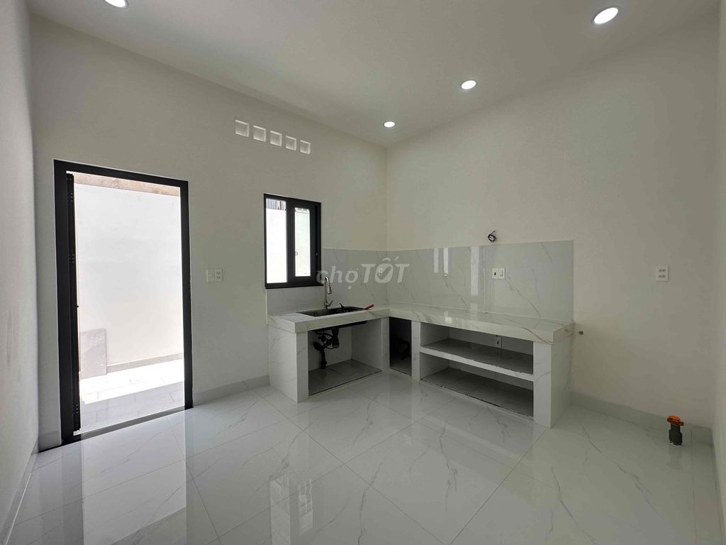 To rent new ground houses to build 4 x22