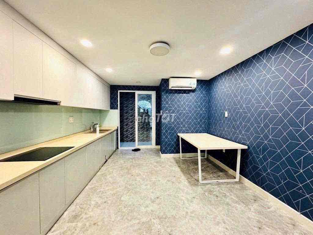 Hxt 4 x 20 meters 3 floor st 4 bedroom.5 toilet number 20-Dương Quảng Hàm 20 million