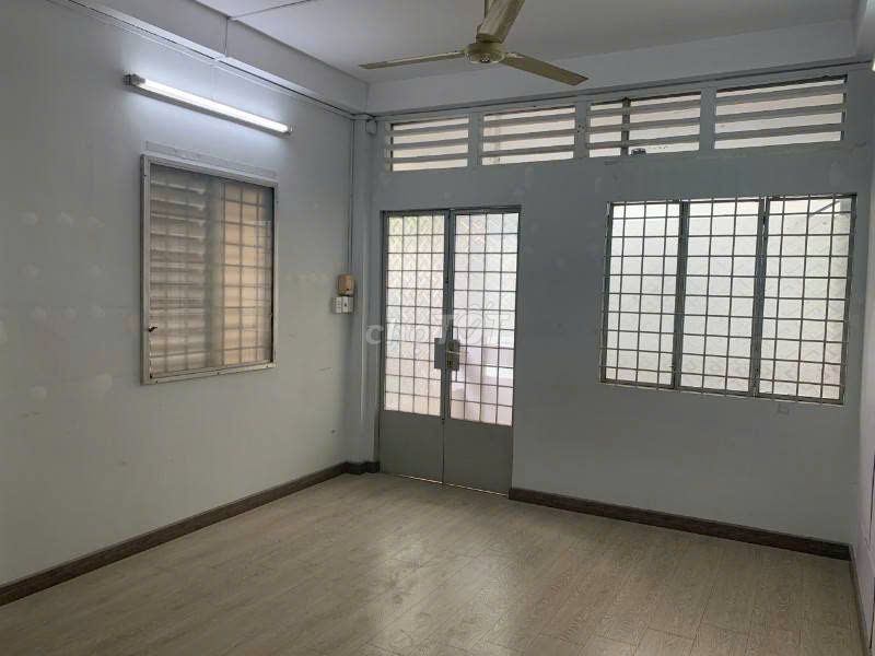 Corner of the Lê Hồng Phong alley, 3/3 x12 - 2 3 bedrooms 2 toilets