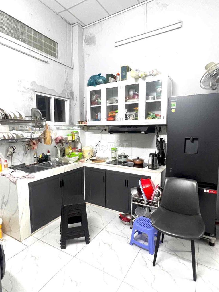 Rent for District 11: 3 meters quiet 100 Bình Thới(14)(Mt~30 m). B