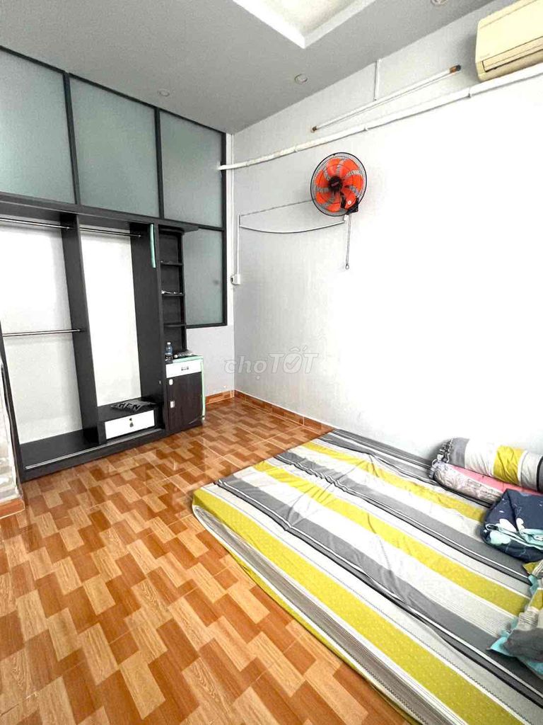 Rent for District 11: 3 meters quiet 100 Bình Thới(14)(Mt~30 m). B