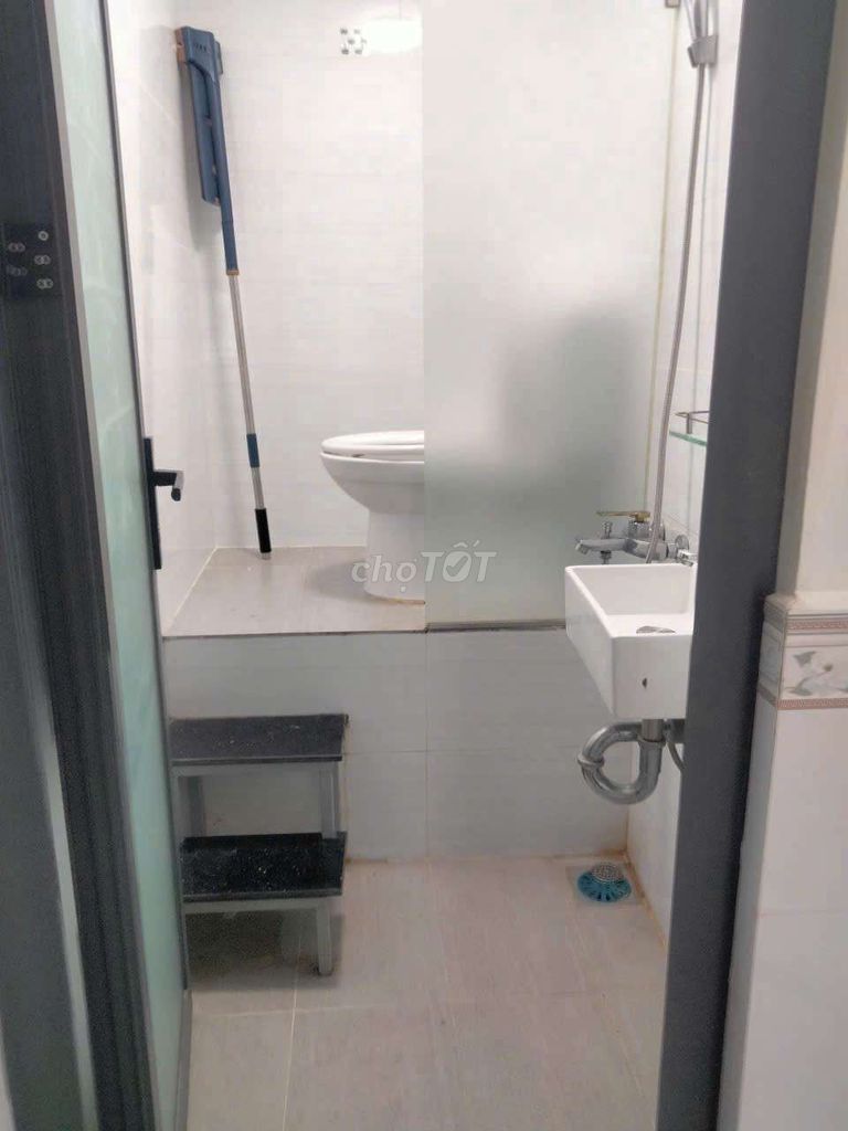 Rent the original Võ Duy Ninh, Bình Thạnh – 6X5 M/2 bedroom, 3 toilets/14 million.