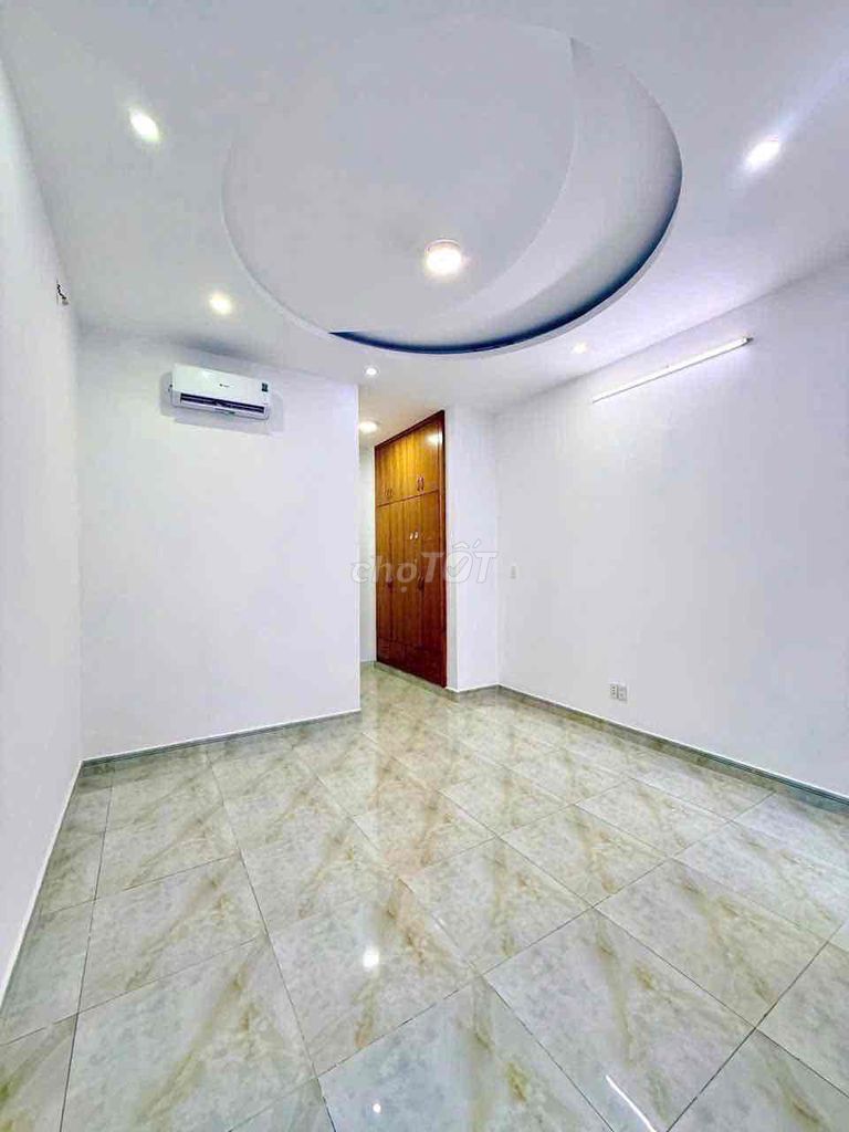 8 million - 4 x10 M - 2 bedroom (the air conditioning) near Gò Xoài, Bình Tân