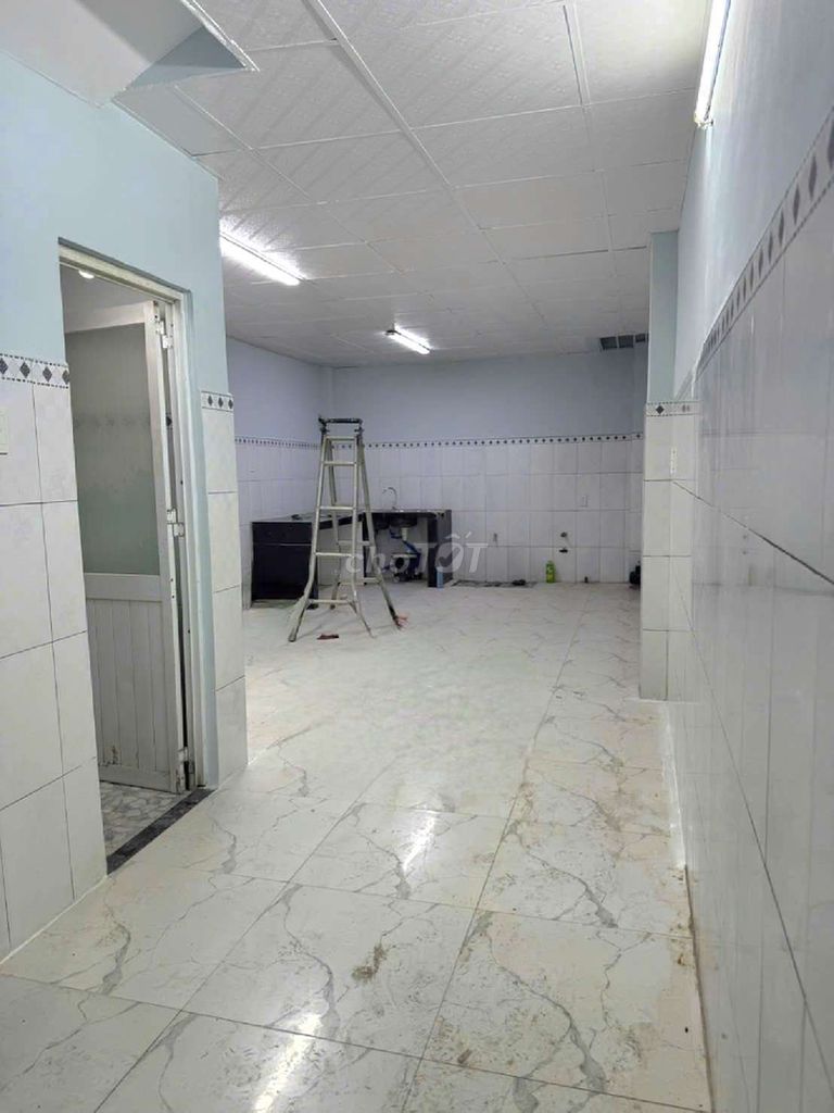 Rent Nguyễn Văn Luông District 6 - 12 million - 3 bedrooms - car alley