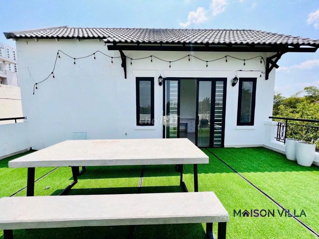 Rent villas at the pool garden----Walt village--A, Nhà Bè