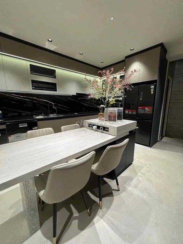 square root building Huỳnh Thị Đồng Nhà Bè interior